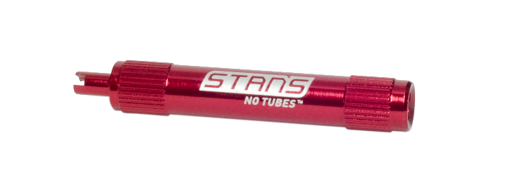 STAN’S NO TUBES kľúč na ventilku
